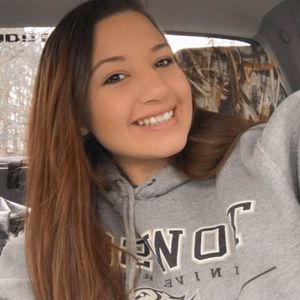 Meet your Posher, Vanessa